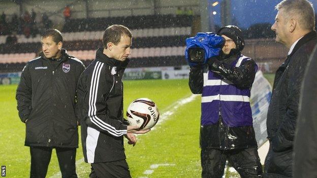 Referee Willie Collum