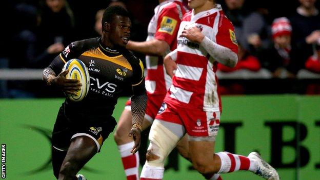 Christian Wade scores against Gloucester.