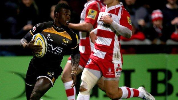 Christian Wade scores against Gloucester.