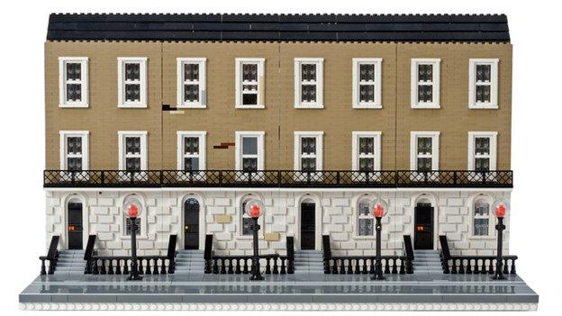 One of Edinburgh's famous Georgian terraces gets the Lego treatment