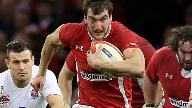 Sam Warburton charges through the England defence during the 2013 Six Nations championship