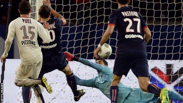 Paris St-Germain striker Zlatan Ibrahimovic scores against Nice