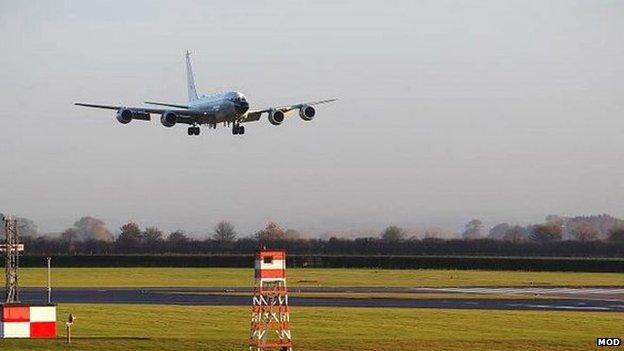 Rivet Joint aircraft arriving at RAF Waddington