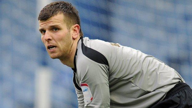 Gateshead keeper Adam Bartlett