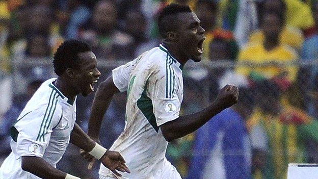 Emmanuel Emenike and Ogenyi Onazi (left)