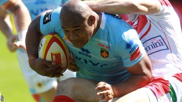 Sona Taumalolo in action for Perpignan