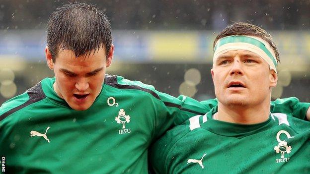 Jonathan Sexton and Brian O'Driscoll