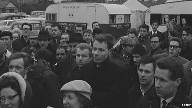 Queue for houses in 1964