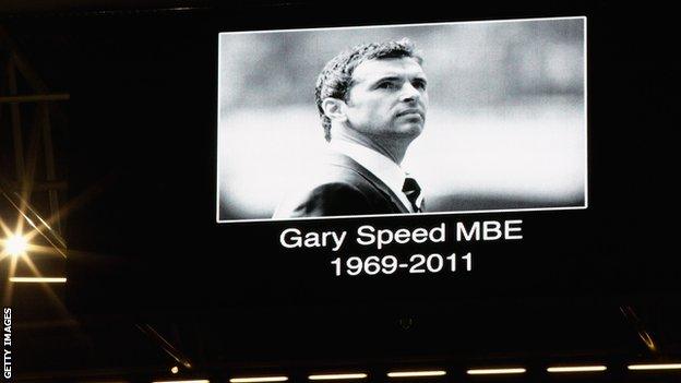 Tribute on big screen to Gary Speed
