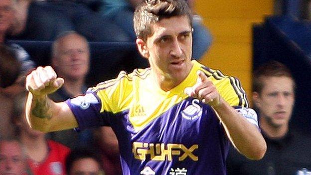 Swansea's Pablo Hernandez