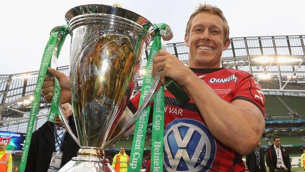 Jonny Wilkinson with the Heineken Cup