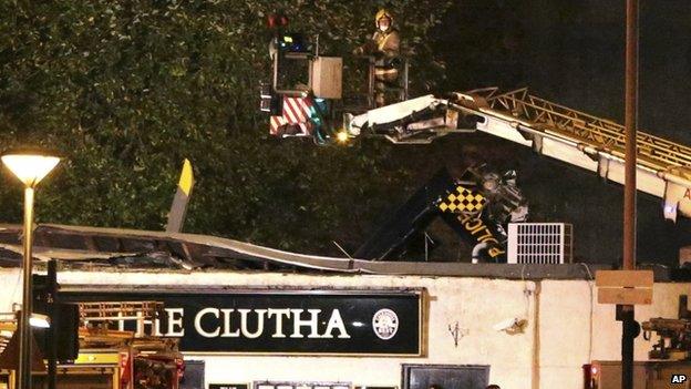 Helicopter wreckage on Clutha roof