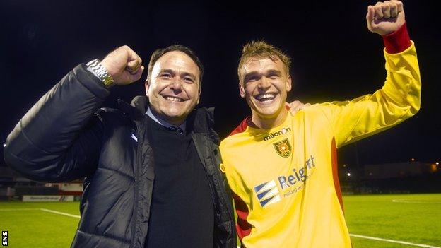 Albion manager James Ward and scorer Gary Phillips