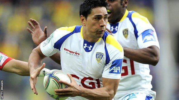 Regan King in action for Clermont Auvergne