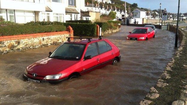 Marine Crescent, Deganwy