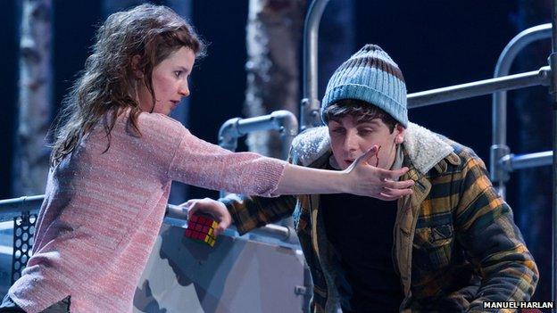 Rebecca Benson as Eli and Martin Quinn as Oskar in Let the Right One In