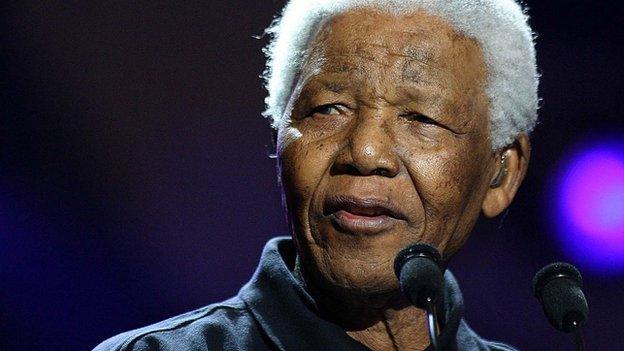 Nelson Mandela at Live8 in 2005