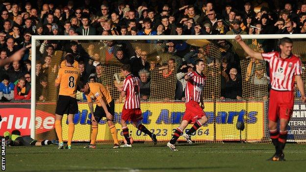 Jamie Murphy celebrates his goal for Sheffield United against Cambridge