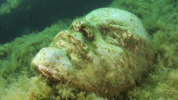 Lenin, under water, Crimea