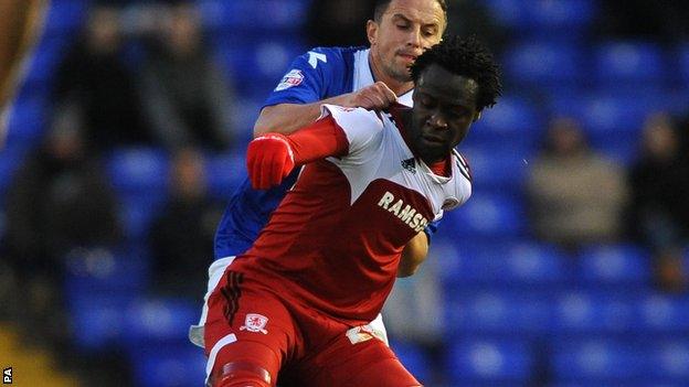 Middlesbrough's Kei Kamara (front) and Birmingham City's Dariusz Dudka (back) battle for the ball