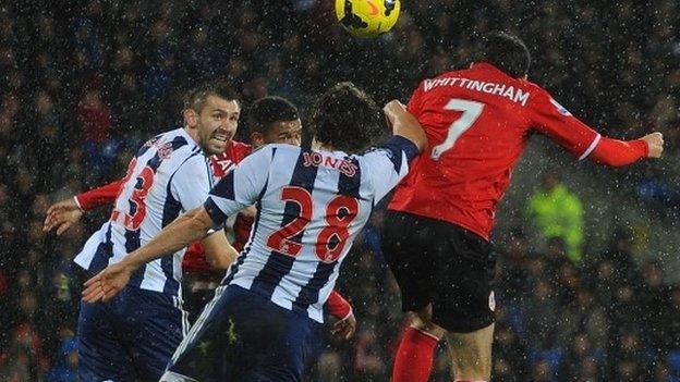 Peter Whittingham scores