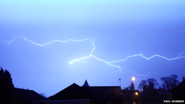 Lightning over Bo'ness