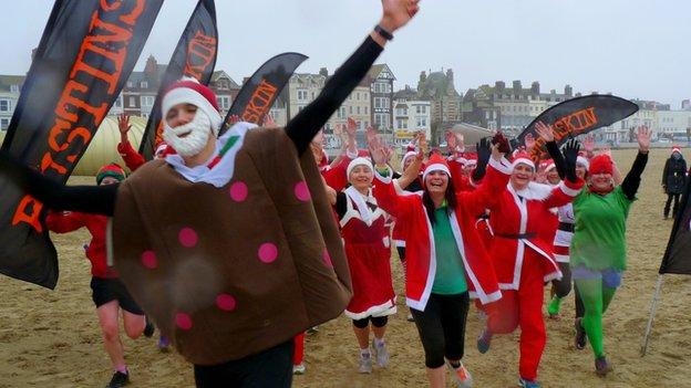 Weymouth Christmas pudding chase 2013