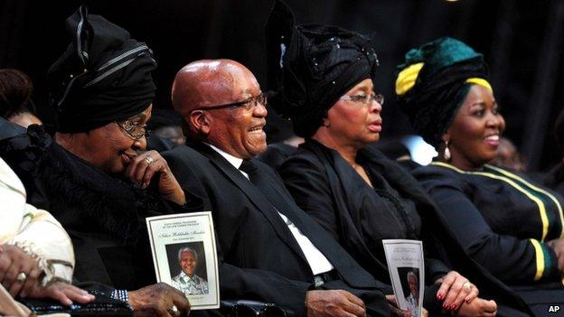 Winnie Madikizela-Mandela (L),, South African President Jacob Zuma, Nelson Mandela's widow Graca Machel and Zuma's wife Bongi Ngema (R)