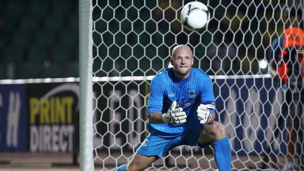 Alan Blayney has lost his place at Linfield to Jonathan Tuffey this season