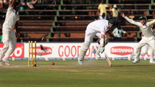 Graeme Smith is run-out