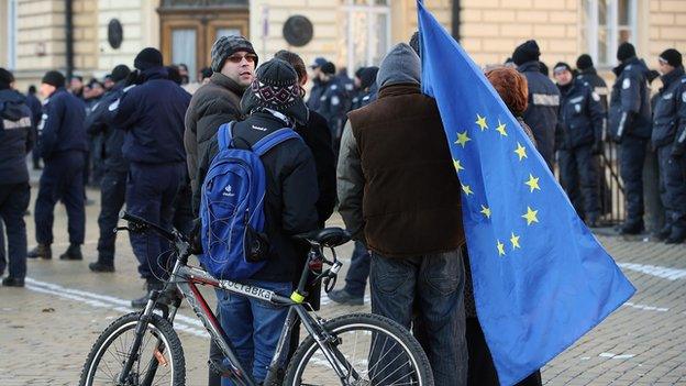 Bulgarian protesters sporting EU flag in Sofia, 5 Dec 13