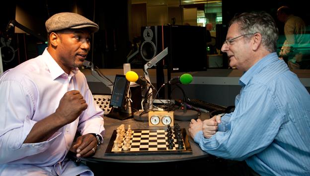 Lennox Lewis plays Dominic Lawson at chess