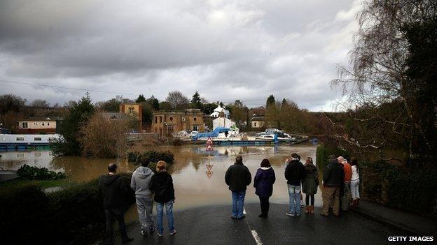 Flooded road in Tovil