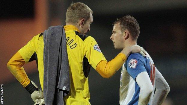 Chris Kirkland and Jordan Rhodes