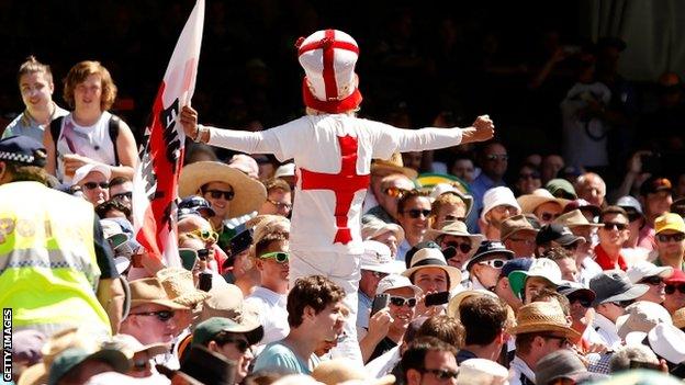 England cricket fans