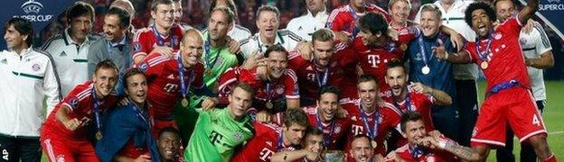 Bayern Munich with Champions League trophy