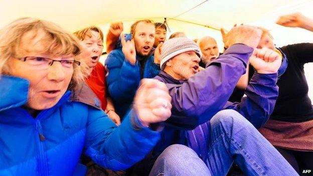 Akademik Shokalskiy passengers, 1 Jan