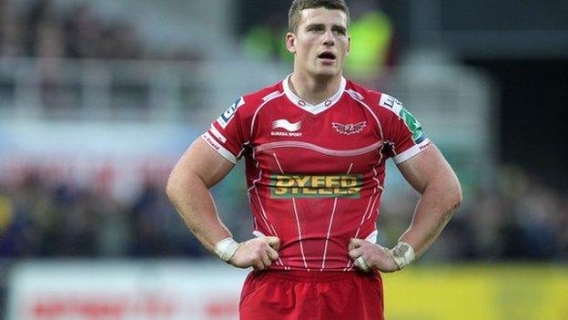 Scarlets centre Scott Williams