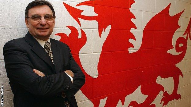 Former WRU chief David Moffett