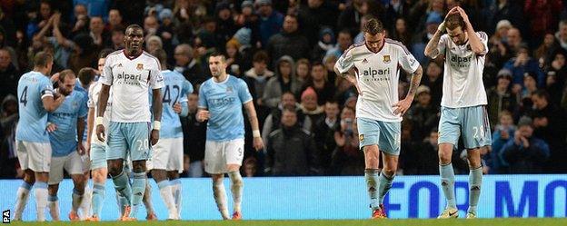 West Ham players look dejected