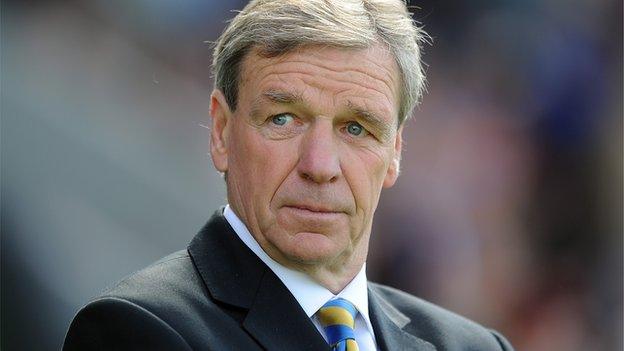 Shrewsbury Town manager Graham Turner