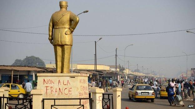 Graffiti reading "No to France" in a suburb of the capital, Bangui - 9 January 2013