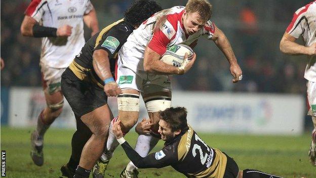 Ulster flanker Roger Wilson powers forward against Montpellier