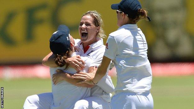 Katherine Brunt celebrates England's winning wicket