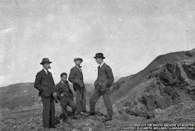 Biscuit Tin Photo Archive at MOSTYN Courtesy Elizabeth Willams, Llanfairfechan