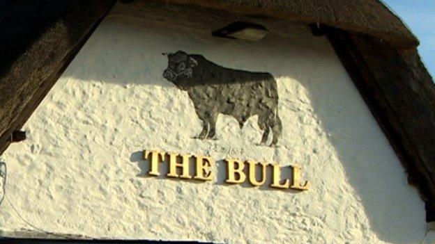 Pub logo