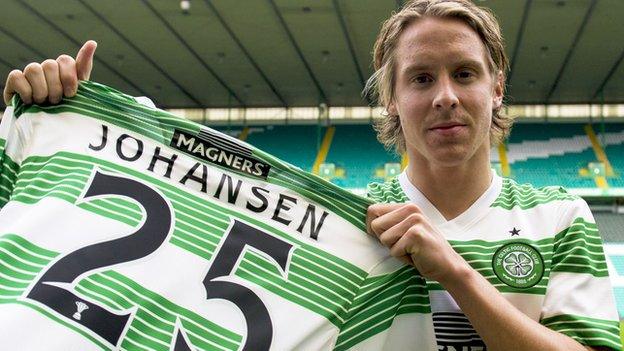 Stefan Johansen in Celtic colours