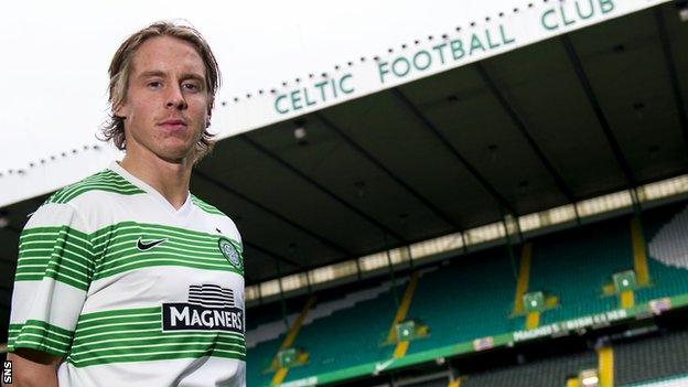 Stefan Johansen in Celtic colours