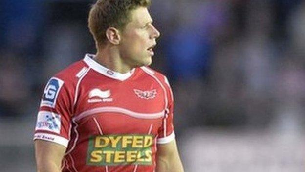 Rhys Priestland Scarlets