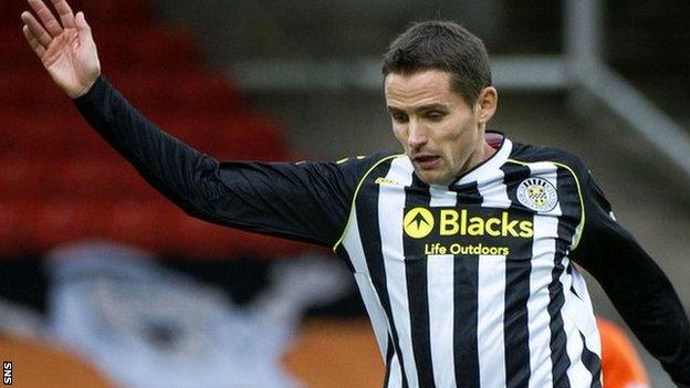 Lee Mair in action for St Mirren